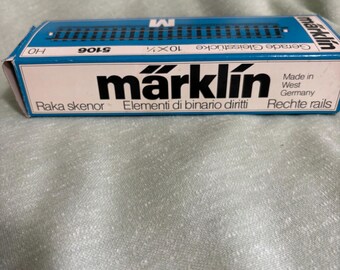 Marklin straight track. 10 pieces. #5106