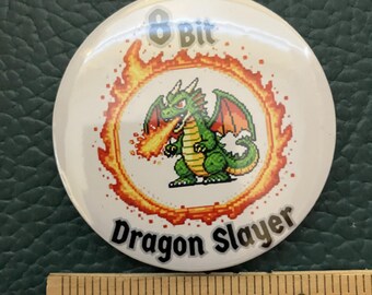 Botón de 8 bits de Dragon Slayer / Insignia de juego retro
