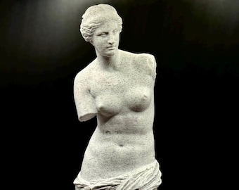 Aphrodite / Venus Statue – Small Classical Greek Roman Sculpture – Eco-Friendly 3D Printed Art – Mythology Home Decor Gift (5–15cm)