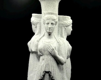 Hekate / Hecate Statue – Small Classical Greek Roman Sculpture – Eco-Friendly 3D Printed Art – Mythology Home Decor Gift (5-15cm)