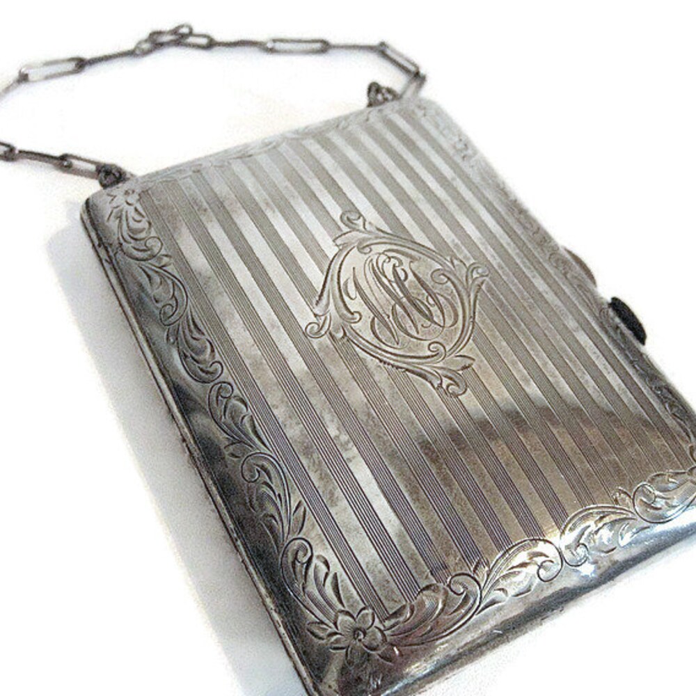Engraved Silver Plated Vanity Purse Case main image 1