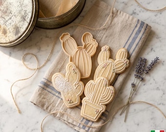 Juego de 4 cortadores de galletas con forma de cactus / Plantas suculentas y del desierto / Hecho a mano en Italia, impreso en 3D con PLA / Regalo para amantes de las plantas con relieve
