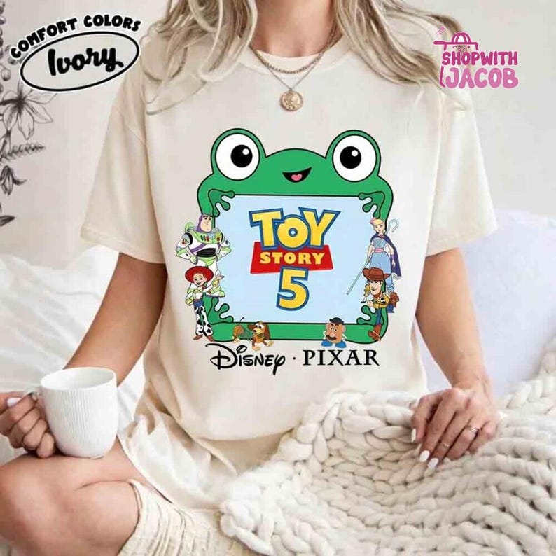 Comfort Colors Toy Story 5 Shirt, Disneyland Pixar 2026 Trip Tee, You've Got A Friend In Me Tees, Woody Buzz Lightyear Lilypad Sweatshirt 画像 1