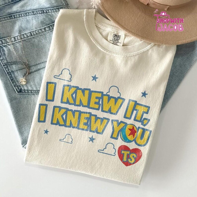 Vintage I Knew It I Knew You Shirt, TS and Toy Story 5 Friendship Shirt, Woody Buzz Lightyear Tee, Disneyland Toy Story Family Matching Tee afbeelding 2