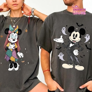 Comfort Colors Disneyland Halloween Shirt, Mickey and Minnie Shirt, Jack and Sally Shirt, Spooky Season Shirt, Pumpkin T-Shirt afbeelding 1
