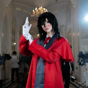 Alucard Anime Costume – Complete Cosplay Set for Expo, Cons & Photoshoots