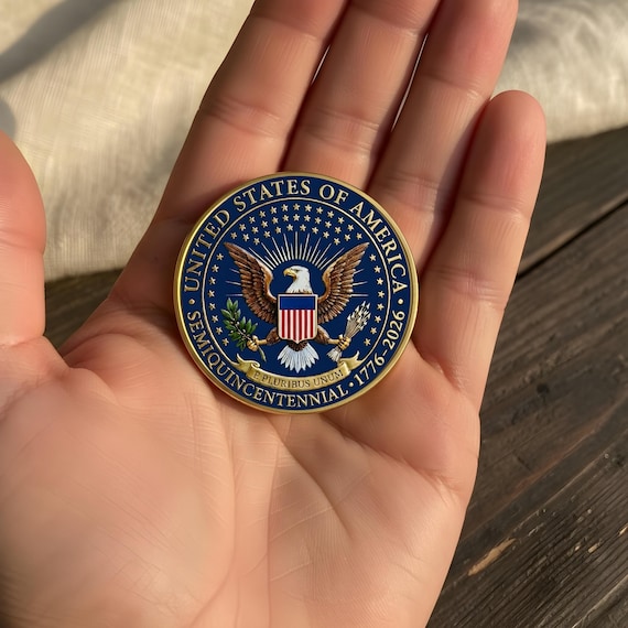 US 250th Anniversary Commemorative Coin, 1776-2026 Semiquincentennial Challenge Coin, Patriotic American History Gift, Great Seal Design