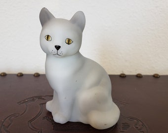 Fenton Glass Cat Figurine / Gray Cat Yellow Green Eyes / USA Made Glass / Art Glass Gifts / Fenton Gray Cat / Cat Lover / Vintagesouthwest