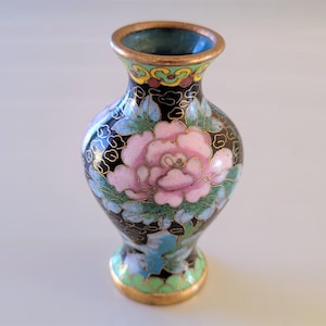 Miniature Black Cloisonné Vase Floral Motif / Brass Chinese Enamel Cloisonné / 3&quot; Tall Decorative Vase / Vintagesouthwest