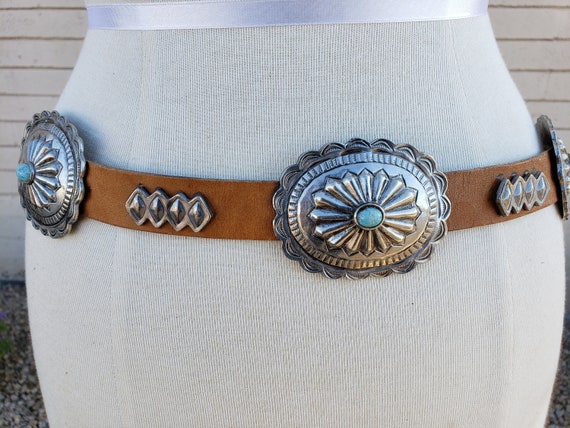 Calderon Leather Large Concho Belt Sz 34/ Pewter &