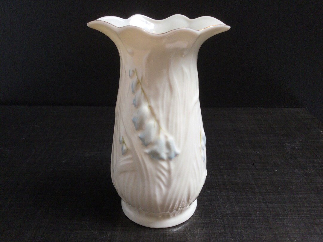Belleek Bluebell Vase Irish Porcelain Gold Trim 6 Vase Etsy