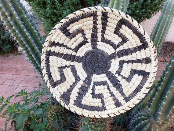 Maze basket hot sale