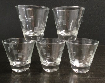 Anchor Hocking Barware Cubist Whiskey Glasses Set of 5 ~ Vintage 2 3/4" Glasses ~ Gray Cut Abstract Squares Design ~ VintageSouthwest