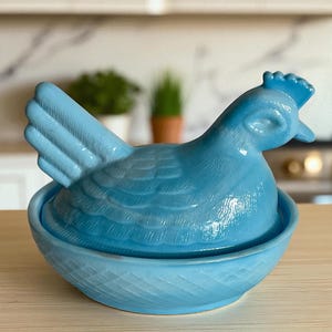 Blue Slag Glass Hen on Nest Candy Dish ~ Vintage Nesting Hen Set ~ Covered Glass Chicken ~ Vintage Farmhouse Decor ~ Vintage Kitchen Decor