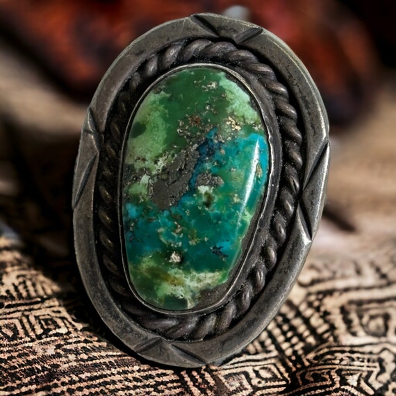 Turquoise Ring Size 7 Handcrafted Native American… - image 1