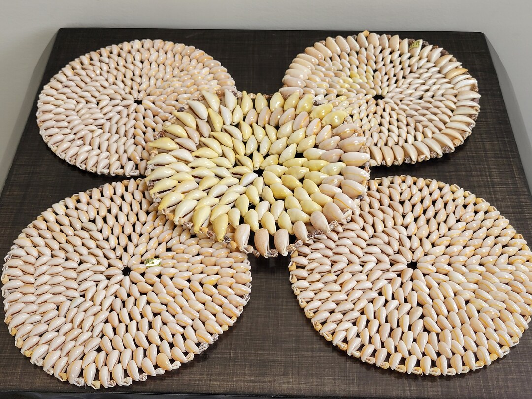 5 Pcs Shell Placemats / Made in Philippines / Vintage Sea Shell Placemats / 8 Dia Shell Mats