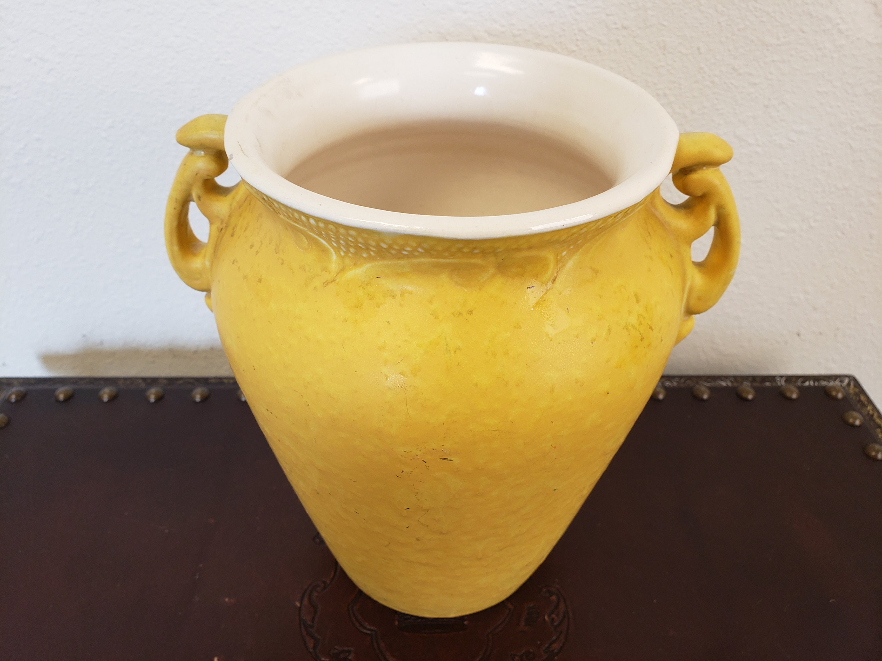 Weller Pottery Neiska Vase Vessel / Neiska Ware Ca 1933 / Yellow ...