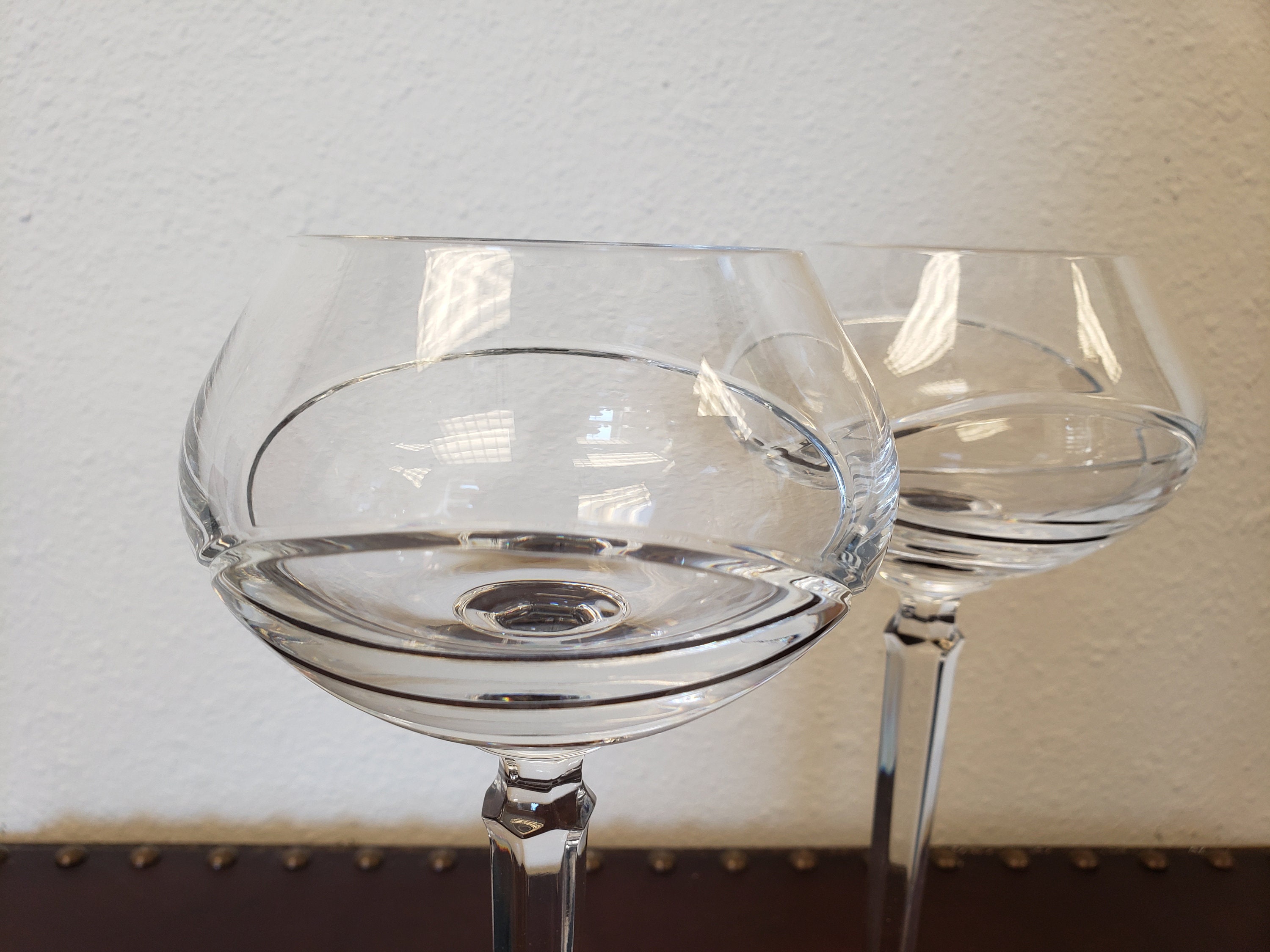 Louise Kennedy Crystal Wine Glasses Set of 2 / Sea Aster Pattern /  Modernist Barware Design / Irish Red Wine Glasses / Vintagesouthwest - Etsy