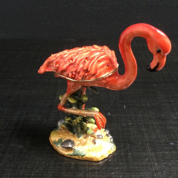 LT Flamingo Trinket Stash Box ~ Pink Flaming With Swarovski Crystals ~ 3 1/4" Tall Hinged Flamingo ~ Florida Home Gifts ~ Vintagesouthwest