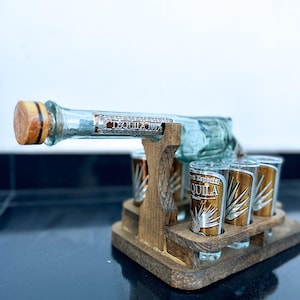 Mexican Tequilero Set - 1 Tequila Bottle & 6 Glass Shots for Home Bar Storage