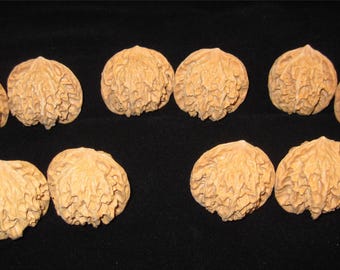 Random Wenwan Walnuts: Chinese Color-Changing Fidget Toy