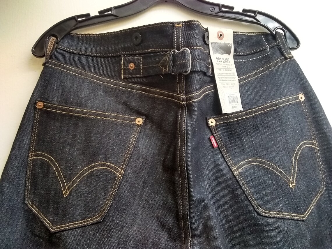 levis cinch back pants