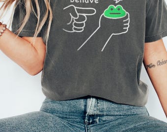 Dishonest Frog Graphic Tee, Sarcastic Humor, Comfort Colors Unisex T-Shirt