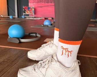 Pilates socks with non-slip bow – grip socks for Reformer Pilates, Yoga & Barre | Sweet Bow
