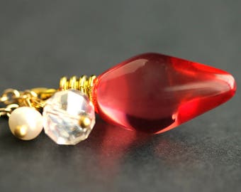 Cranberry Red Christmas Bulb Necklace with Clear Crystal and Pearl Charm. Christmas Necklace. Gold Holiday Necklace. Christmas Jewelry.