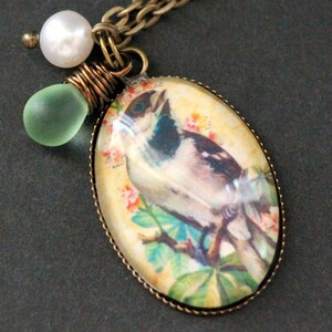 Song Bird Necklace. Bird Pendant with Spring Green Teardrop and Fresh Water Pearl. Oval Charm Necklace. Bird Jewelry. Handmade Jewellery.