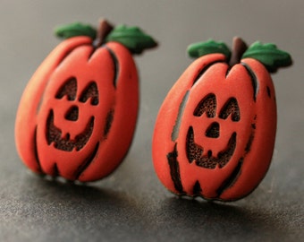 Smiling Pumpkin Earrings. Halloween Earrings. Jack o Lantern Earrings. Halloween Jewelry. Stud Earrings. Post Earrings. Handmade Jewelry.