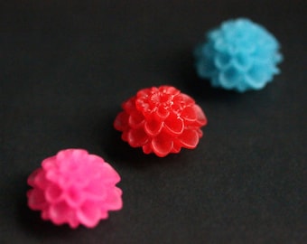 Dahlia Flower Magnets. Set of Three Fridge Magnets in Bright Blue, Hot Pink, and Red. Floral Magnets. Office Magnets. Handmade Home Decor.