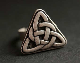 Triquetra Ring. Celtic Knot Ring. Power of Three Ring. Silver Button Ring. Trinity Ring. Adjustable Ring. Handmade Jewelry.