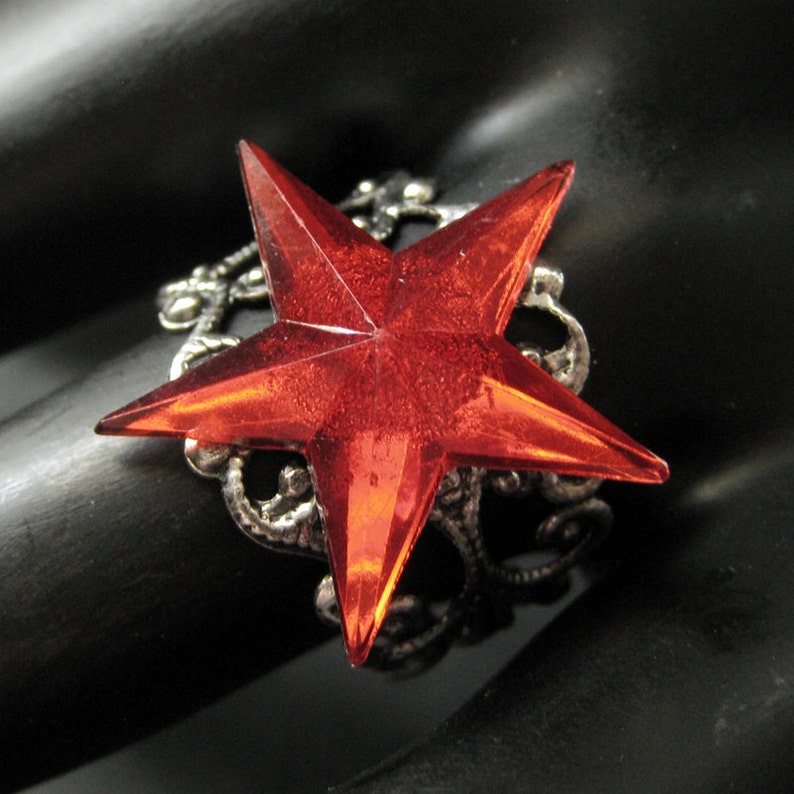 Star Ring. Red Ring. Red Star Ring. Silver Filigree Ring. Etsy
