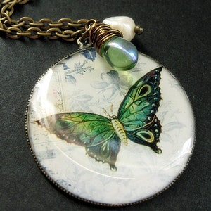 Butterfly Necklace. Green Butterfly Necklace with Green Glass Teardrop and Pearl. Handmade Jewellery.
