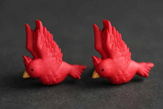 Red Bird Earrings. Red Cardinal Earrings. Red Earrings. Bronze Earrings. Bird Jewelry. Nature Jewelry. Handmade Earrings.