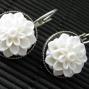 White Dahlia Flower Earrings. French Hook Earrings. White Flower Earrings. Lever Back Earrings. Handmade Jewelry.