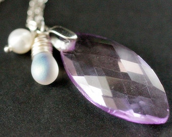 Lavender Crystal Necklace. Lavender Necklace with Fresh Water Pearl and Frosted Teardrop. Purple Crystal Necklace. Handmade Jewelry.