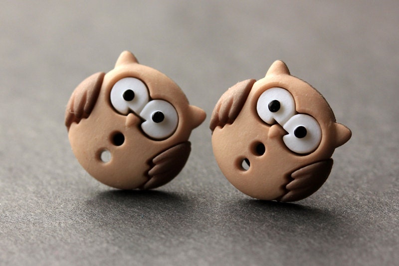 Owl Earrings. Tan and Brown Owl Button Earrings. Owl Jewelry. Owl Stud Earrings. Bird Earrings. Owl 