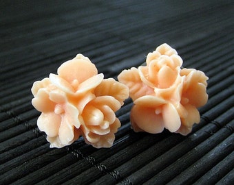 Peach Flower Cluster Earrings. Peach Flower Earrings. Silver Post Earrings. Stud Earrings. Flower Jewelry. Handmade Jewelry.