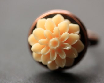 Apricot Mum Flower Ring. Apricot Chrysanthemum Ring. Apricot Flower Ring. Adjustable Ring. Handmade Flower Jewelry.