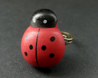 Ladybug Ring. Lady Bug Ring in Bronze. Adjustable Ring. Handmade Jewelry. Handmade Jewelry.