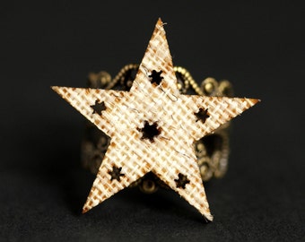 Star Ring. Rustic Christmas Star Ring. Holiday Ring. Rustic Ring Christmas Jewelry. Bronze Adjustable Ring. Holiday Jewelry. Christmas Ring.