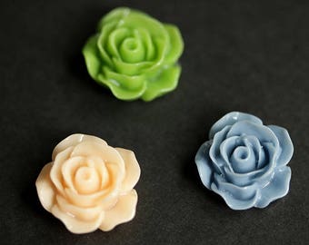 Set of Three Rose Magnets. Flower Fridge Magnets. Floral Magnets in Spring Green, Peach, and Dusk Blue. Fridge Magnet Set. Kitchen Decor.