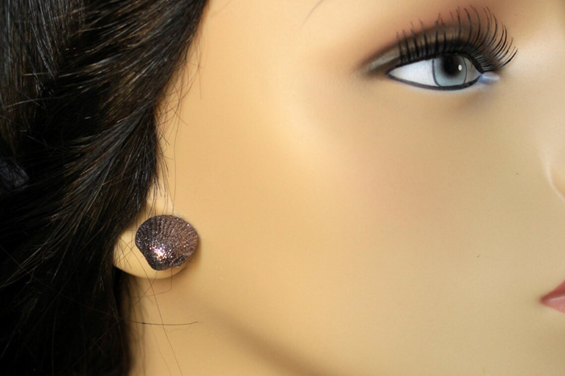 Gold Plated Shell Clip-On Earrings – 2cm Seashell Clam Design, Retro Fake Studs
