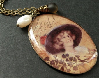 Vintage New York Woman Necklace. Lady Charm Necklace with Brown Teardrop and Pearl. Handmade Jewelry.