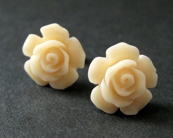 Apricot Flower Earrings. Pale Apricot Earrings. Gardenia Flower Earrings. Silver Stud Earrings. Apricot Rose Earrings. Handmade Jewelry.