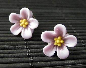 Light Purple Flower Earrings. Forget Me Not Flower Earrings with Bronze Stud Earrings. Flower Jewelry. Handmade Jewelry.