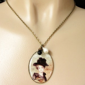 Vintage Lady Charm Necklace with Wire Wrapped Black Teardrop and Fresh Water Pearl. Handmade Jewelry. image 4
