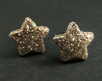 Gold Sparkle Star Earrings. Gold Star Earrings. Bronze Post Earrings. Little Star Earrings. Stud Earrings. Handmade Jewelry.